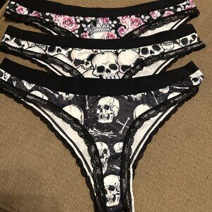 Morvia 3pk lace trim Skater goth Emo Bikini panties Large plus size skull Flower
